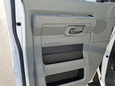 2024 Ford E-450SD 14' BOX TRUCK DRW