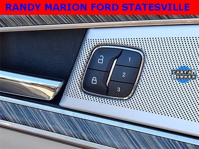 2019 Lincoln Nautilus Black Label