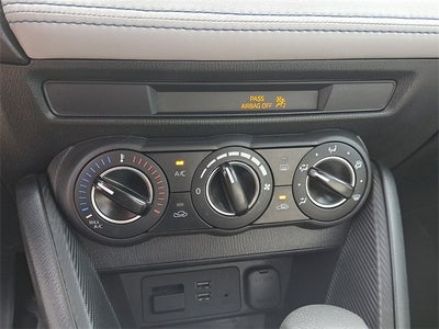 2019 Toyota Yaris LE