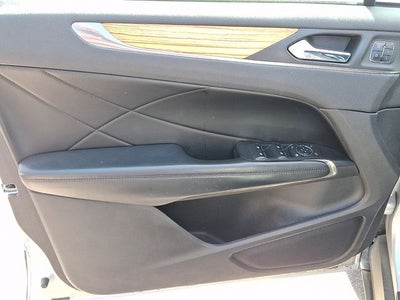2016 Lincoln MKC Select