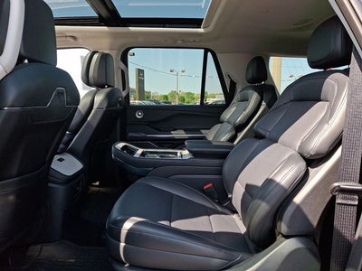 2025 Lincoln Navigator L Reserve