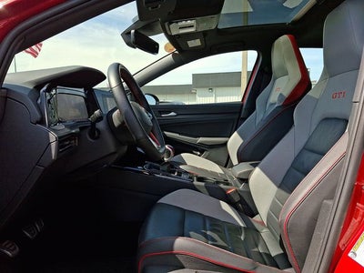 2024 Volkswagen Golf GTI SE