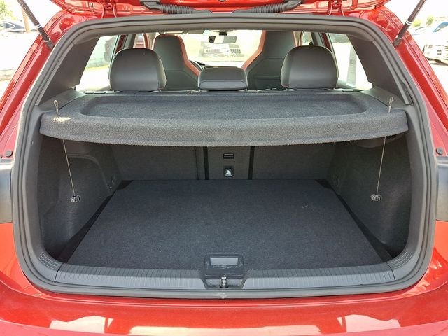 2024 Volkswagen Golf GTI SE