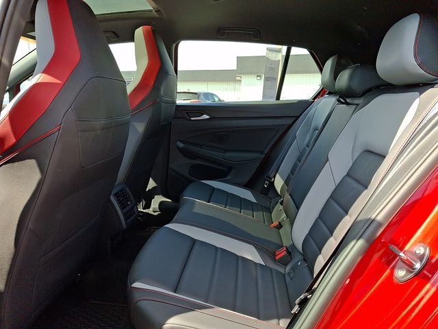 2024 Volkswagen Golf GTI SE