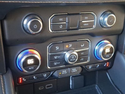 2022 GMC Yukon AT4