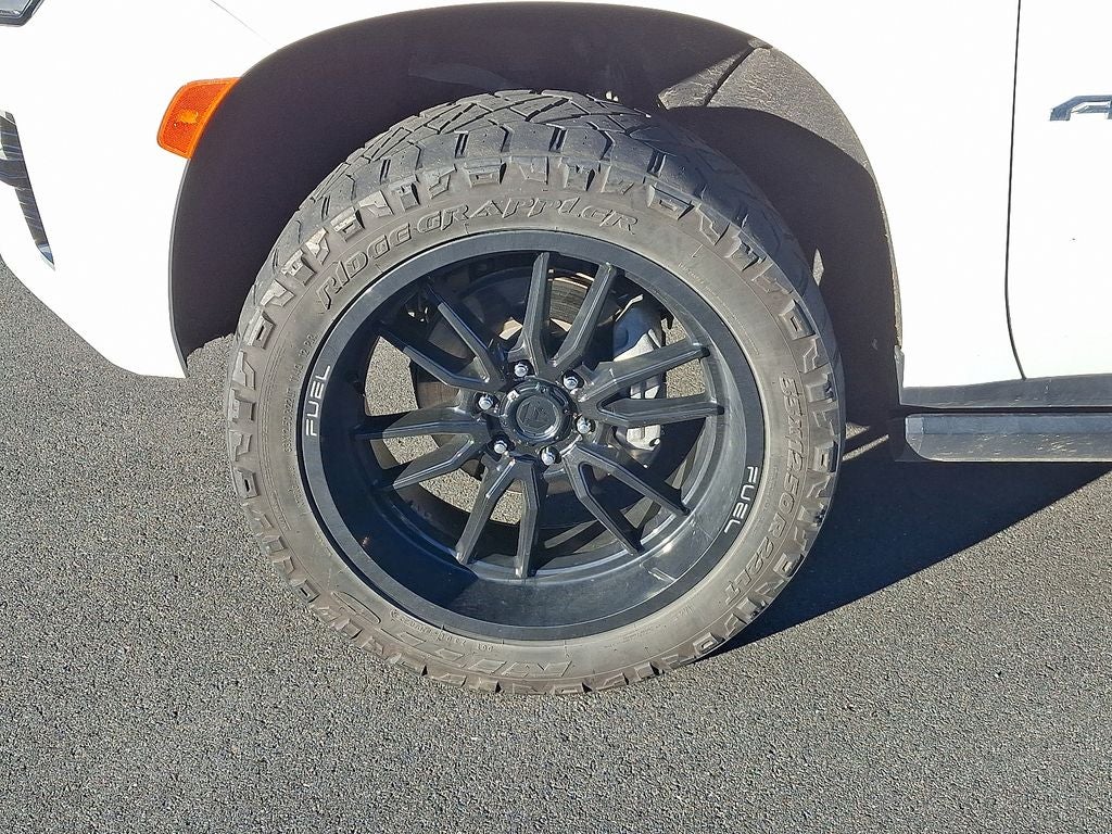 2022 GMC Yukon AT4