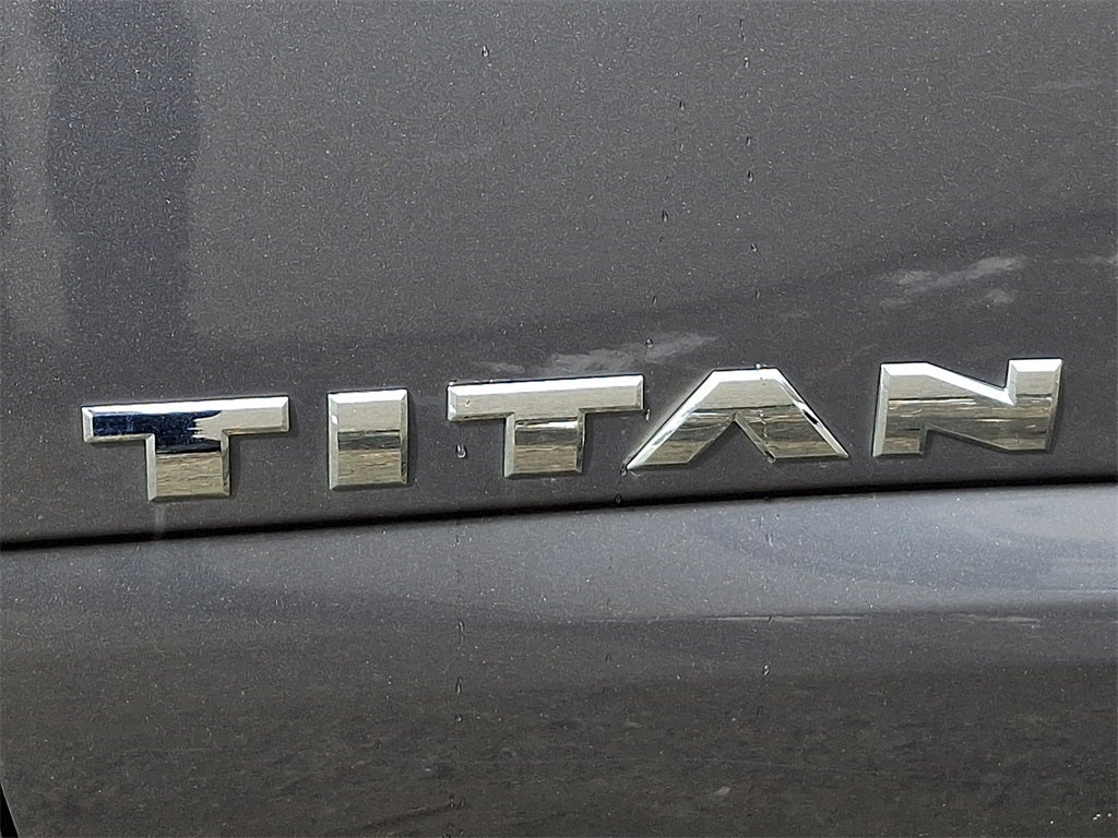 2021 Nissan Titan SV