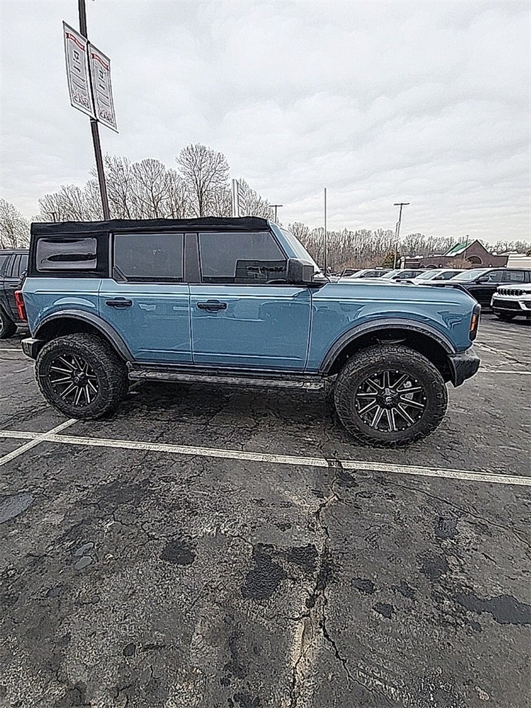 2022 Ford Bronco Base