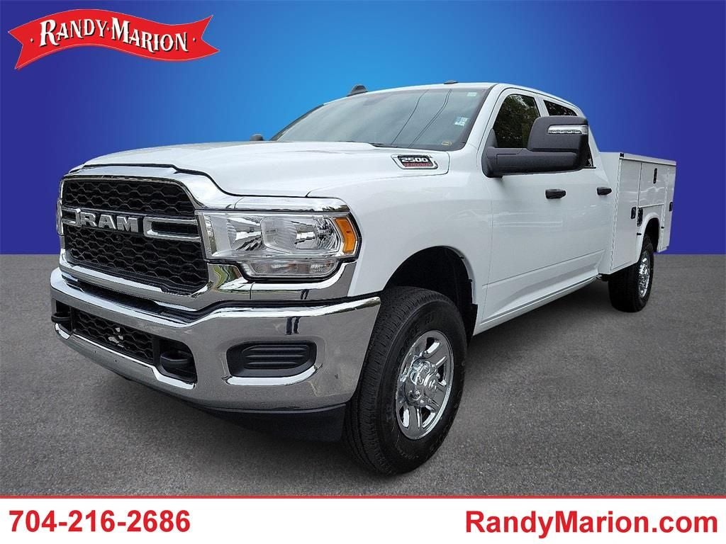 2024 RAM 2500 Tradesman Crew Cab 4x4 8' Box