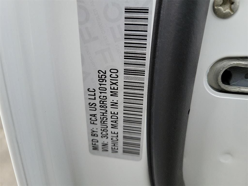 2024 RAM 2500 Tradesman Crew Cab 4x4 8' Box