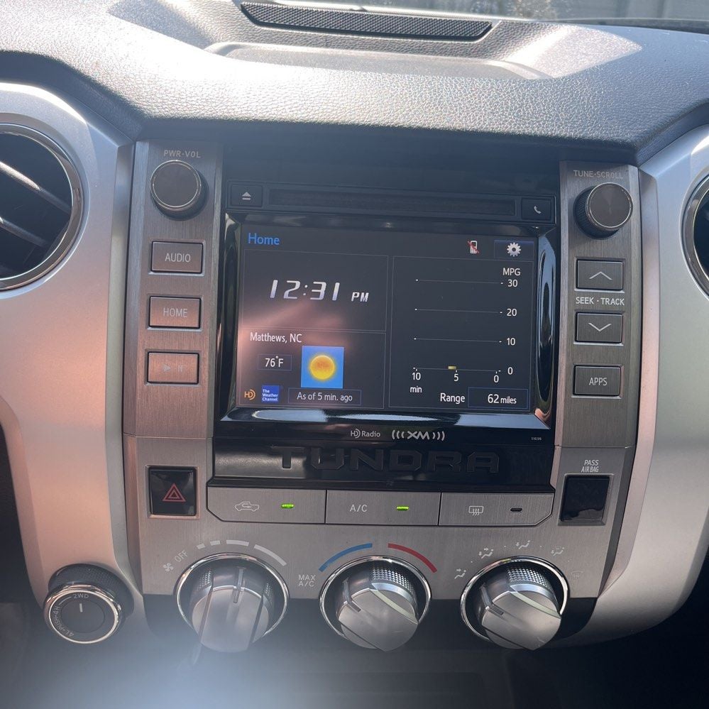 2018 Toyota Tundra SR5 5.7L V8