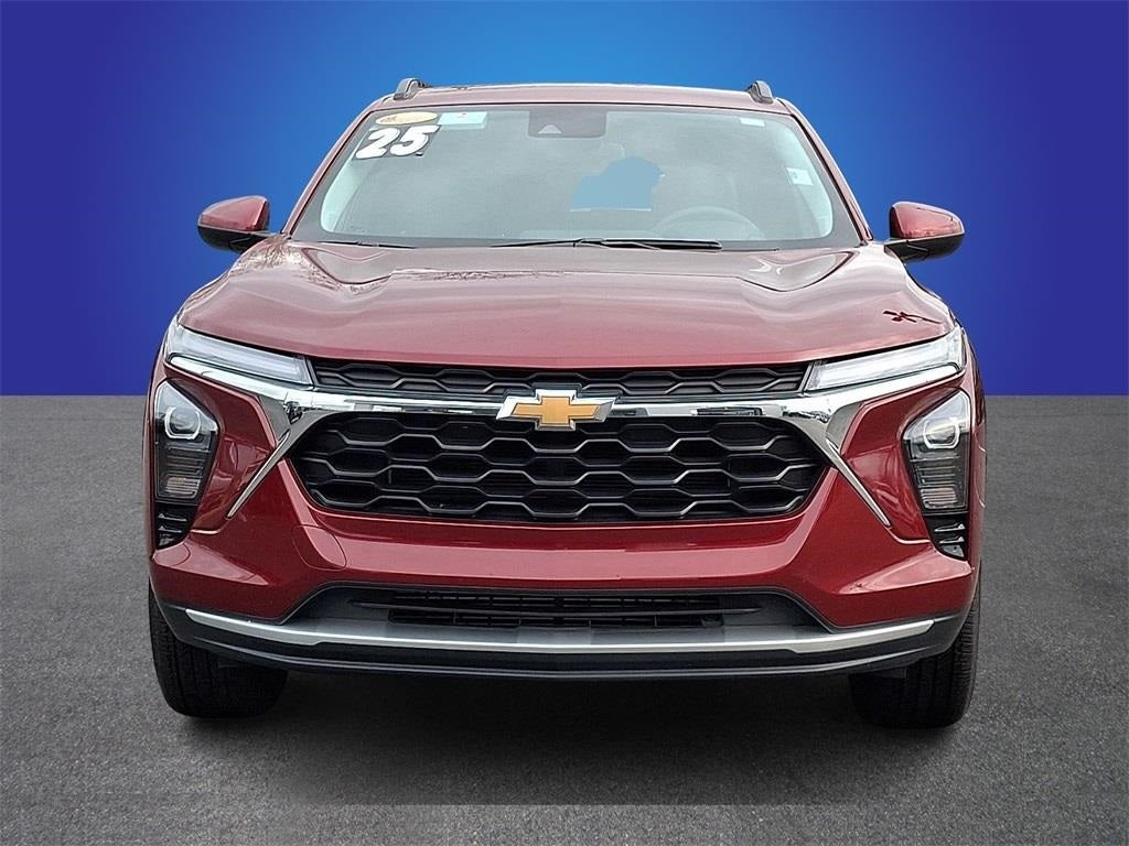 2025 Chevrolet Trax FWD LT