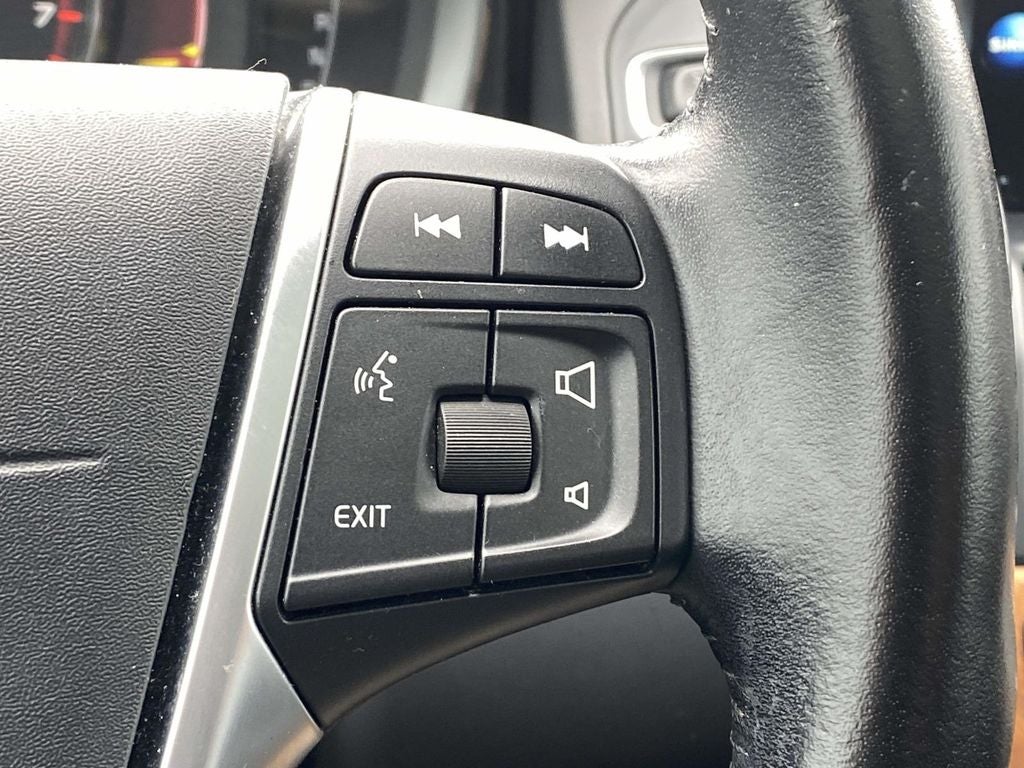 2017 Volvo XC60 T5 Inscription