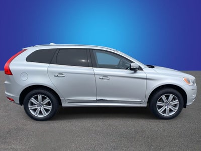 2017 Volvo XC60 T5 Inscription