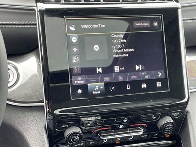 2023 Jeep Grand Cherokee L Laredo