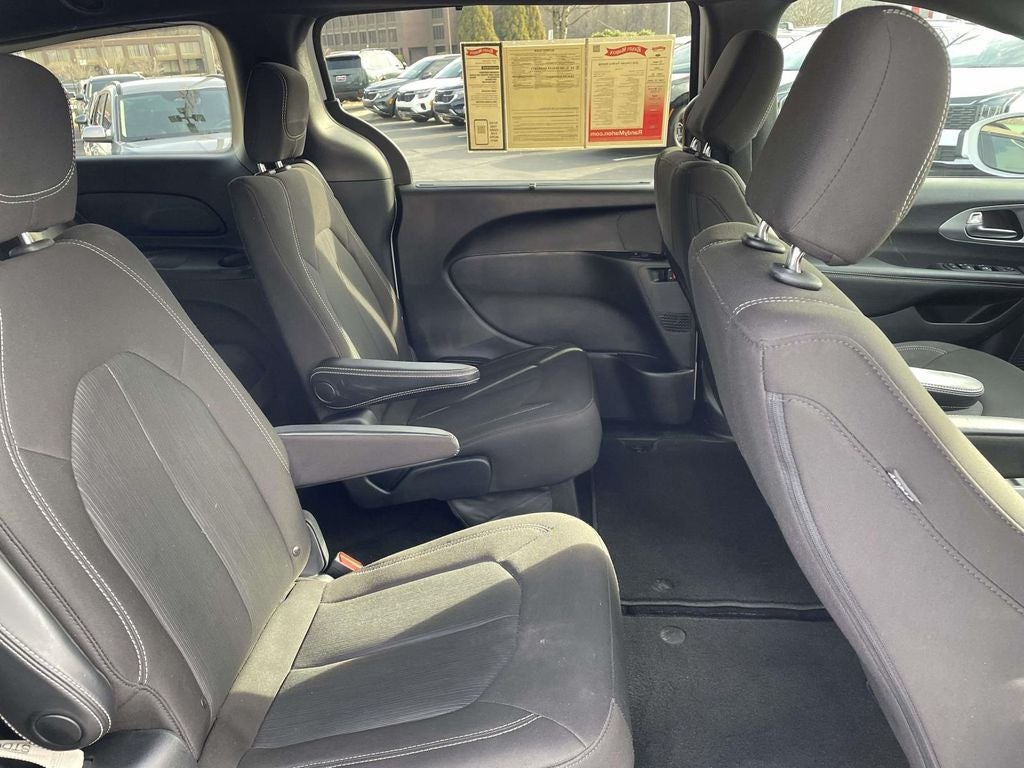 2020 Chrysler Pacifica Touring