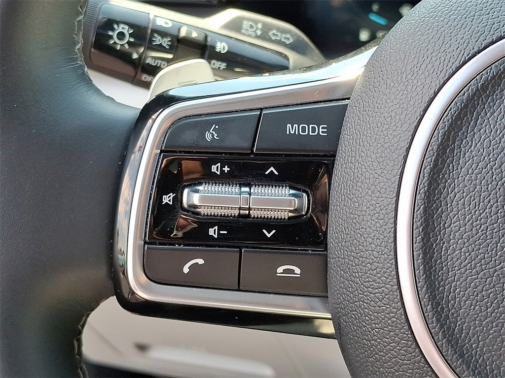 2024 Kia Sorento Plug-In Hybrid SX Prestige