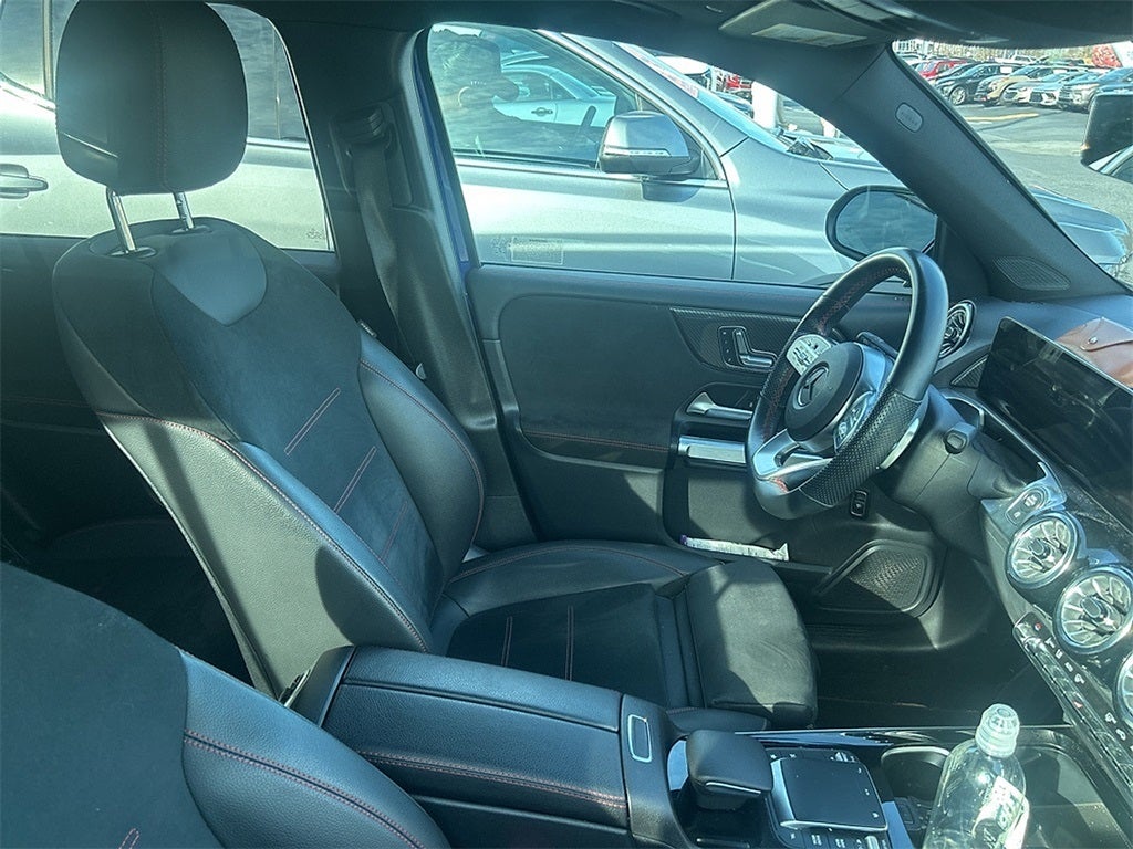 2022 Mercedes-Benz GLB GLB 250