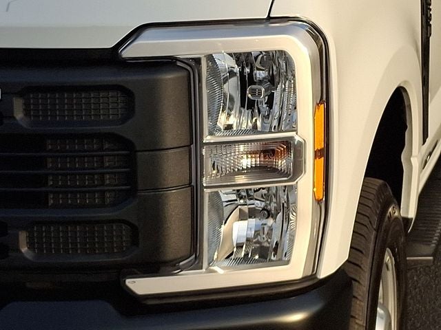 2025 Ford F-350SD XL