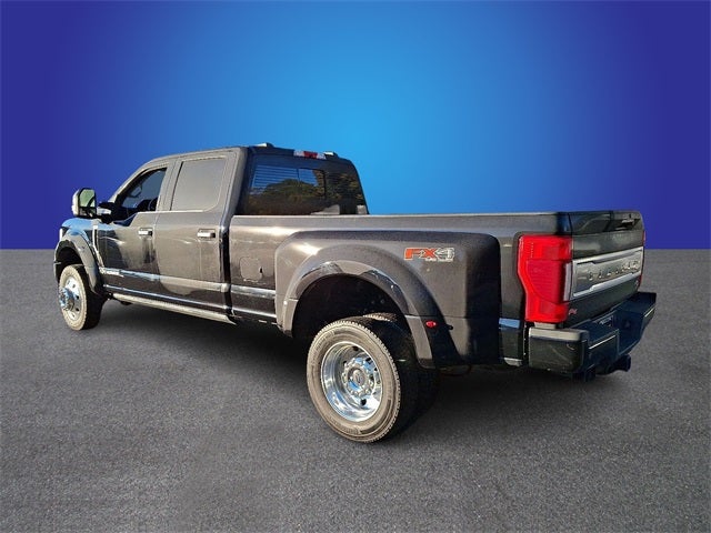 2022 Ford F-450SD Limited