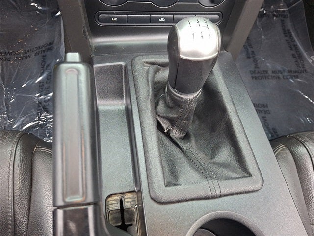 2006 Ford Mustang GT Deluxe
