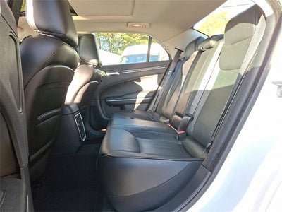 2023 Chrysler 300 Touring