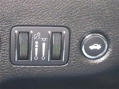 2023 Chrysler 300 Touring