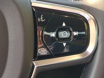 2024 Volvo S60 B5 Plus Dark Theme