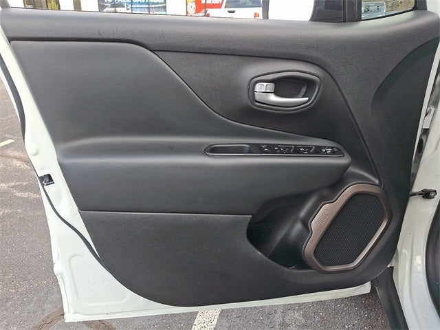 2023 Jeep Renegade Latitude UPLAND