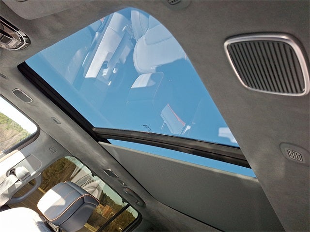 2022 Jeep Grand Wagoneer Series II