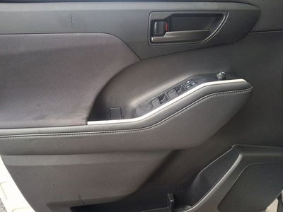 2021 Toyota Highlander LE