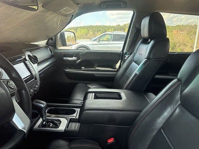 2017 Toyota Tundra SR5