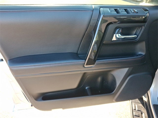 2024 Toyota 4Runner TRD Off-Road