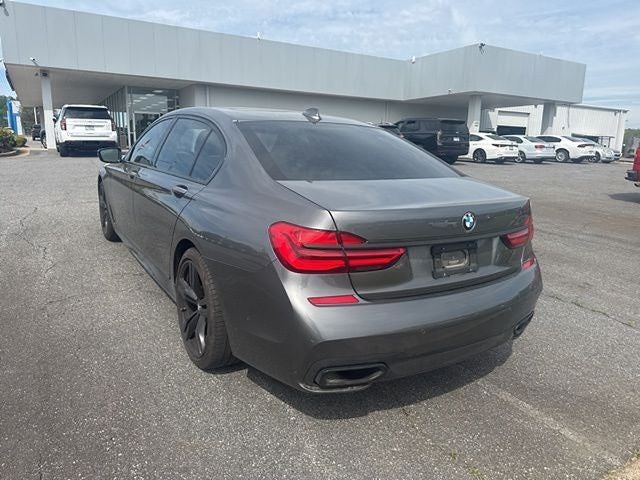 2017 BMW 7 Series 740i