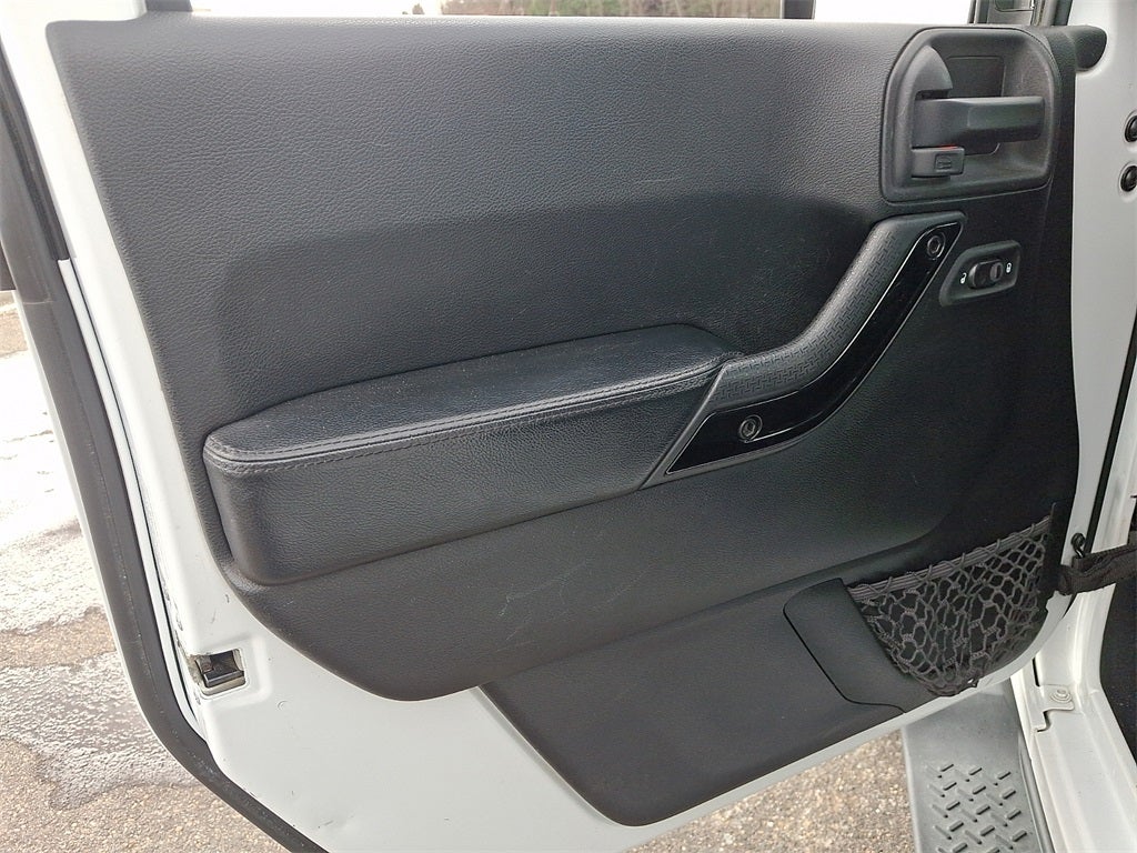 2014 Jeep Wrangler Unlimited Altitude