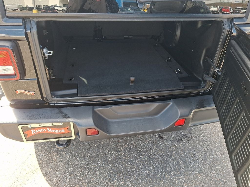 2022 Jeep Wrangler Unlimited Sahara