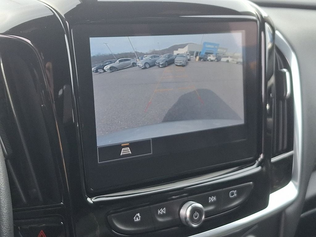 2022 Chevrolet Traverse LT Leather