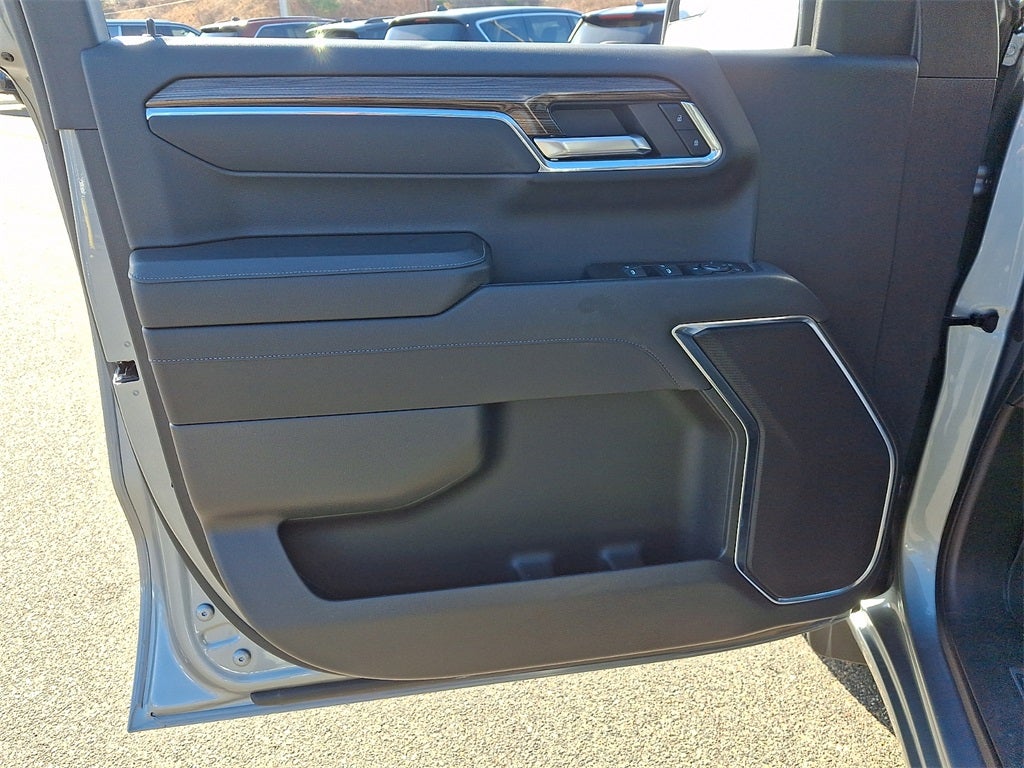 2023 Chevrolet Silverado 1500 LT LT1