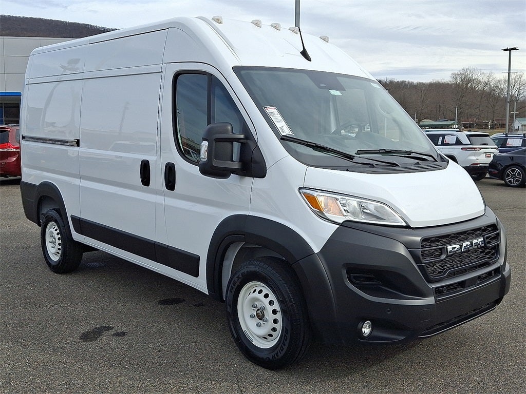 2024 RAM ProMaster 2500 High Roof 136 WB