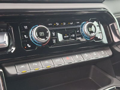 2025 GMC Sierra 1500 AT4X