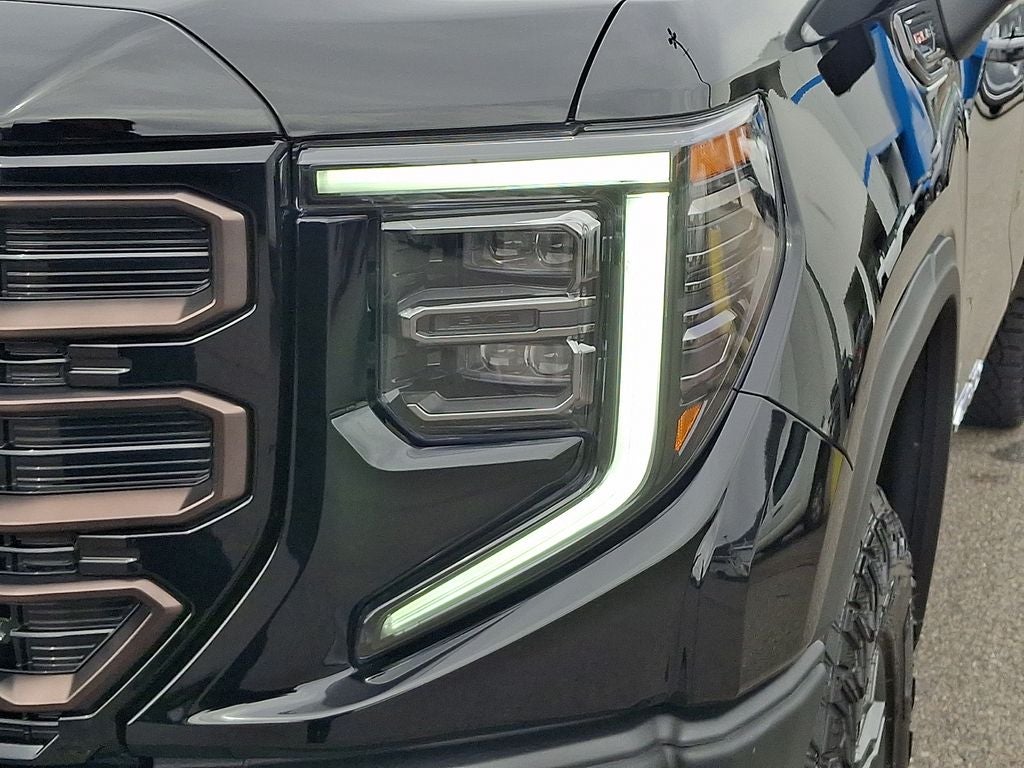 2025 GMC Sierra 1500 AT4X