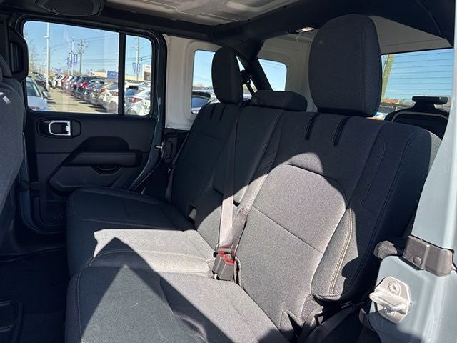 2025 Jeep Wrangler Sahara 4xe