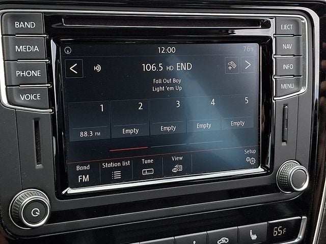 2017 Volkswagen Passat SEL Premium