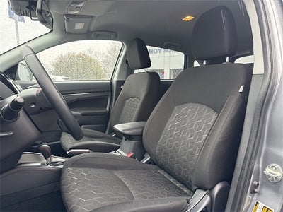 2024 Mitsubishi Outlander Sport Base