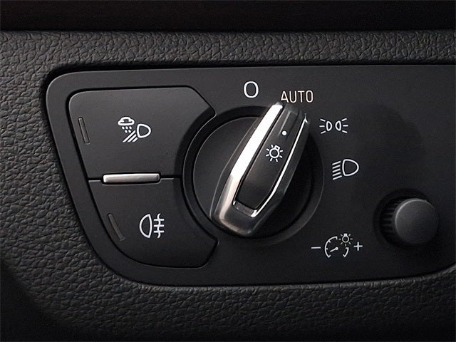 2024 Audi Q5 45 S line Premium quattro