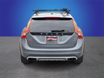 2016 Volvo V60 Cross Country T5