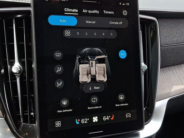 2025 Volvo XC90 Plug-In Hybrid T8 Ultra 7 Passenger 2025.5