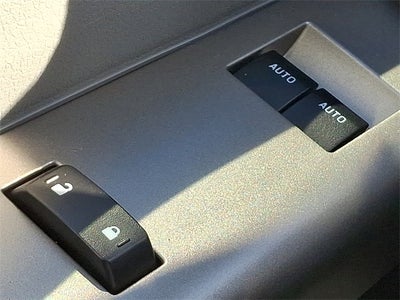 2023 Ford F-650SD Base