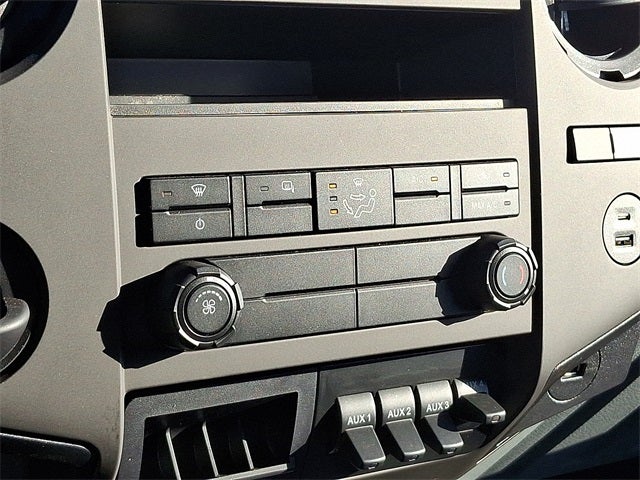 2023 Ford F-650SD Base