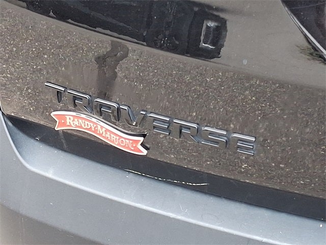 2021 Chevrolet Traverse RS